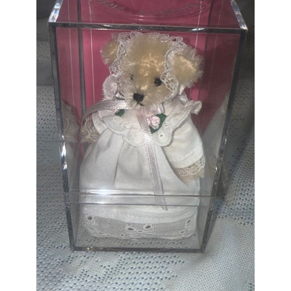 Muffy VanderBear Miniature‎ Series Christening 20th Anniversary Edition